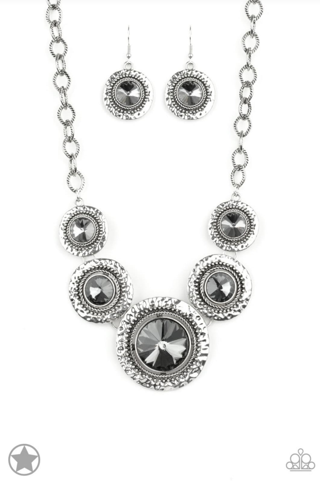 Global Glamour Necklace Set