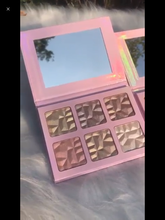 Load image into Gallery viewer, The RoyalGlow Palette (Highlighter/Bronzer
