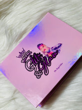Load image into Gallery viewer, The RoyalGlow Palette (Highlighter/Bronzer
